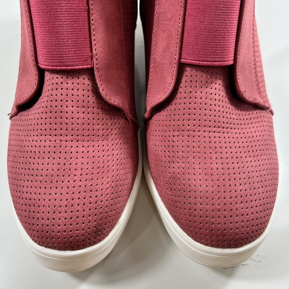 Journee Collection Womens Red Perforated Wedge Slip-on Sneakers Size 10 - Picture 10 of 10
